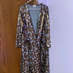 Lularoe Metallic Patterned Gold and Silver Leaf Long Sleeve Sarah
